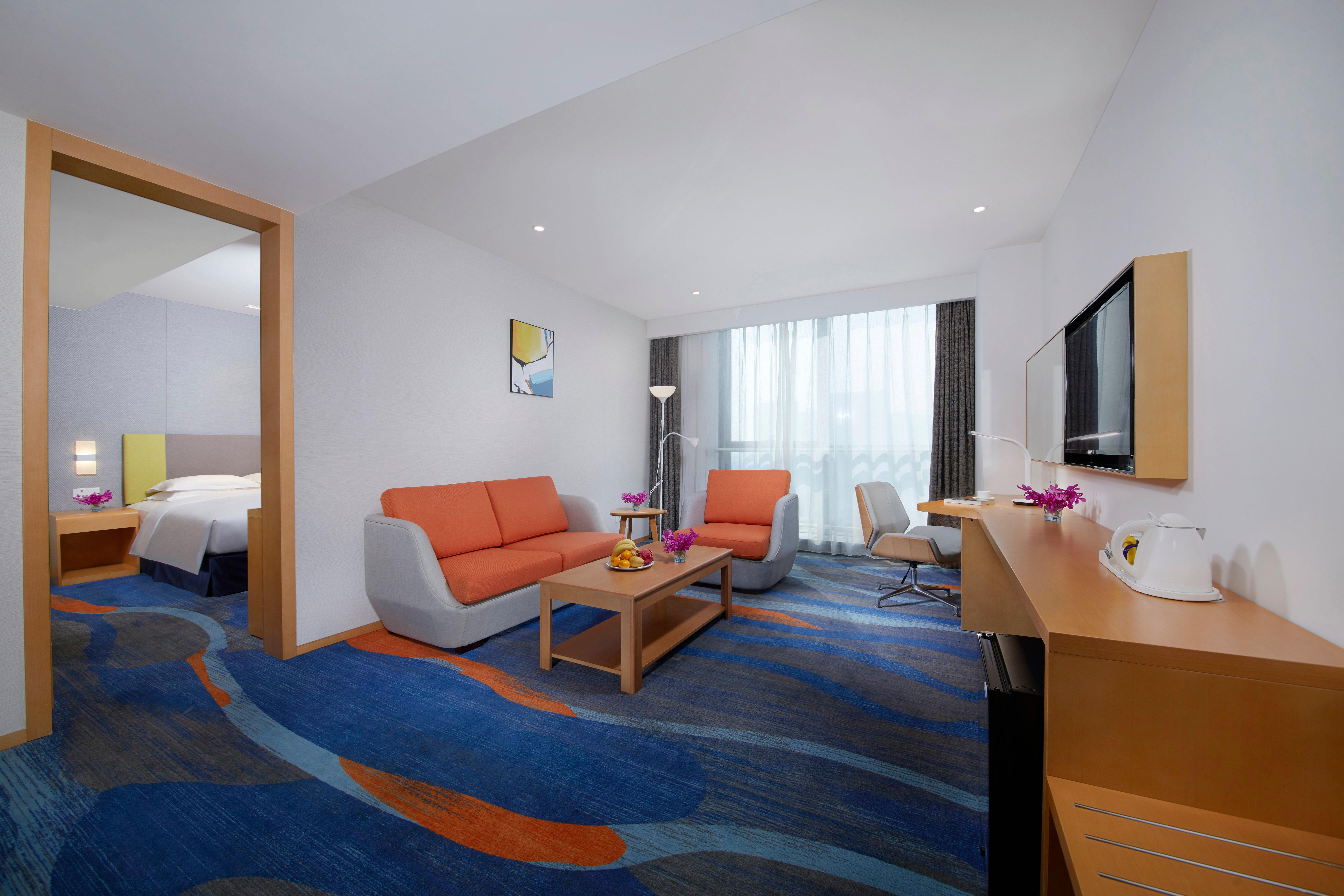 Holiday Inn Express Zhengzhou Zhengdong By Ihg エクステリア 写真