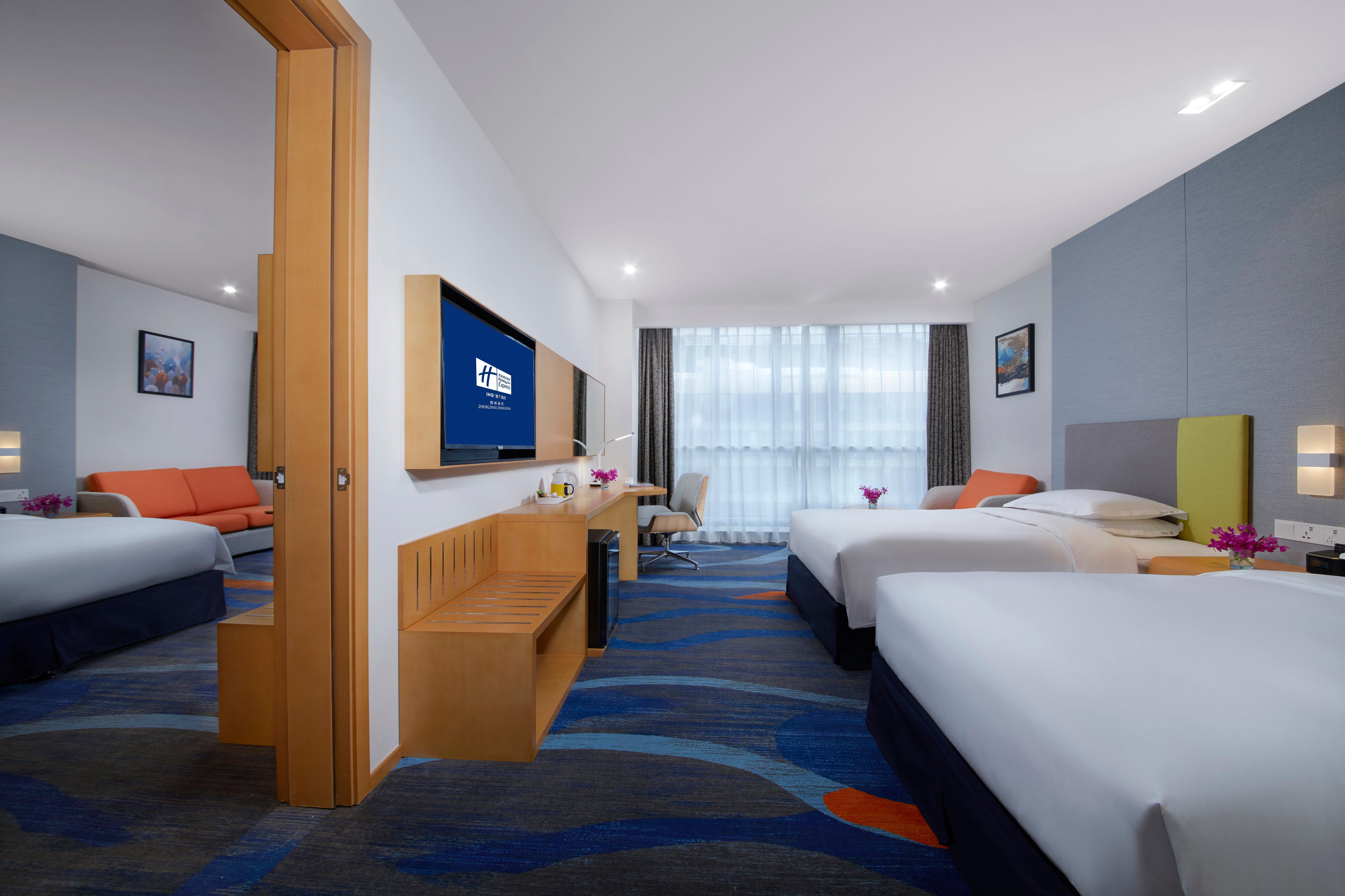 Holiday Inn Express Zhengzhou Zhengdong By Ihg エクステリア 写真