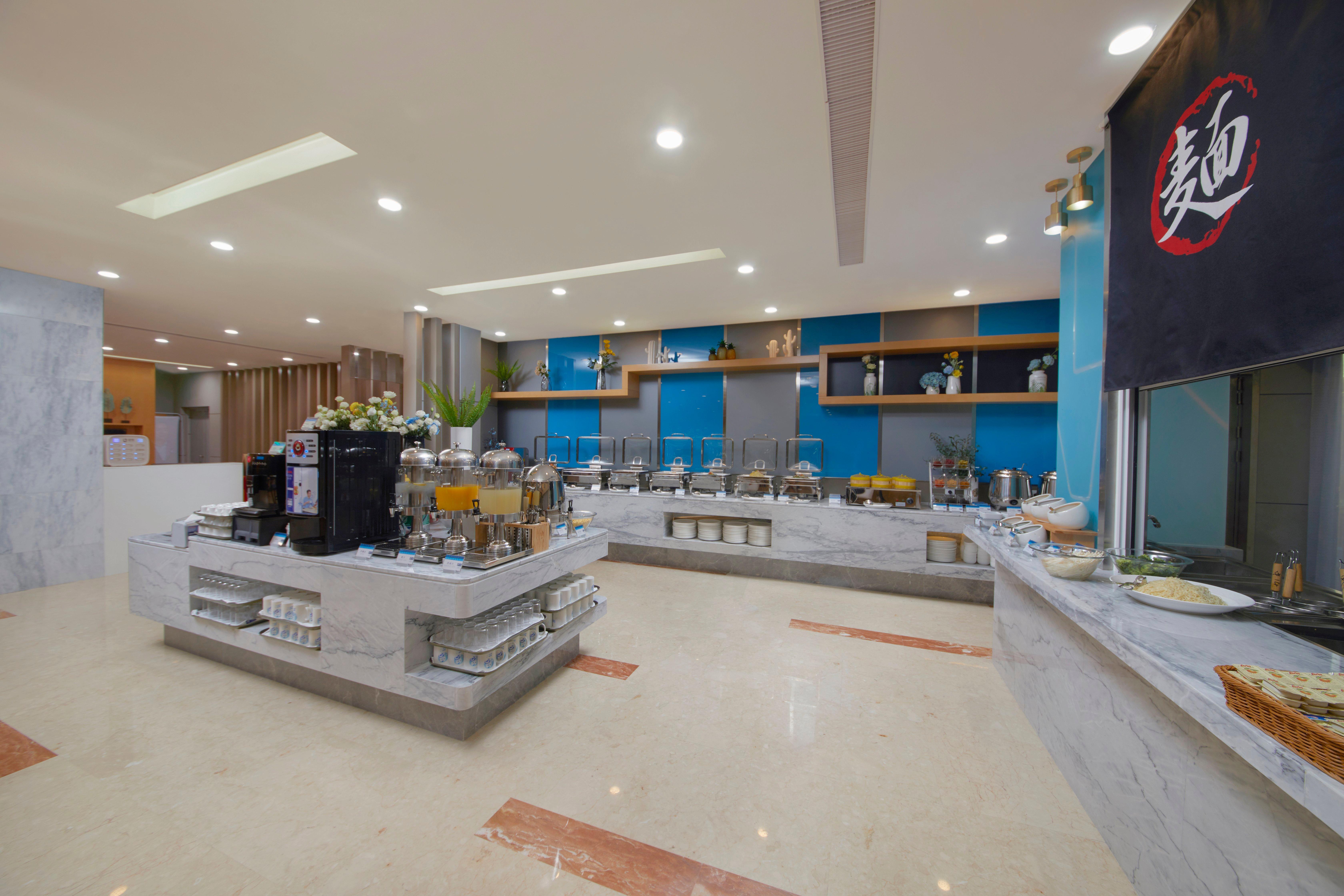 Holiday Inn Express Zhengzhou Zhengdong By Ihg エクステリア 写真