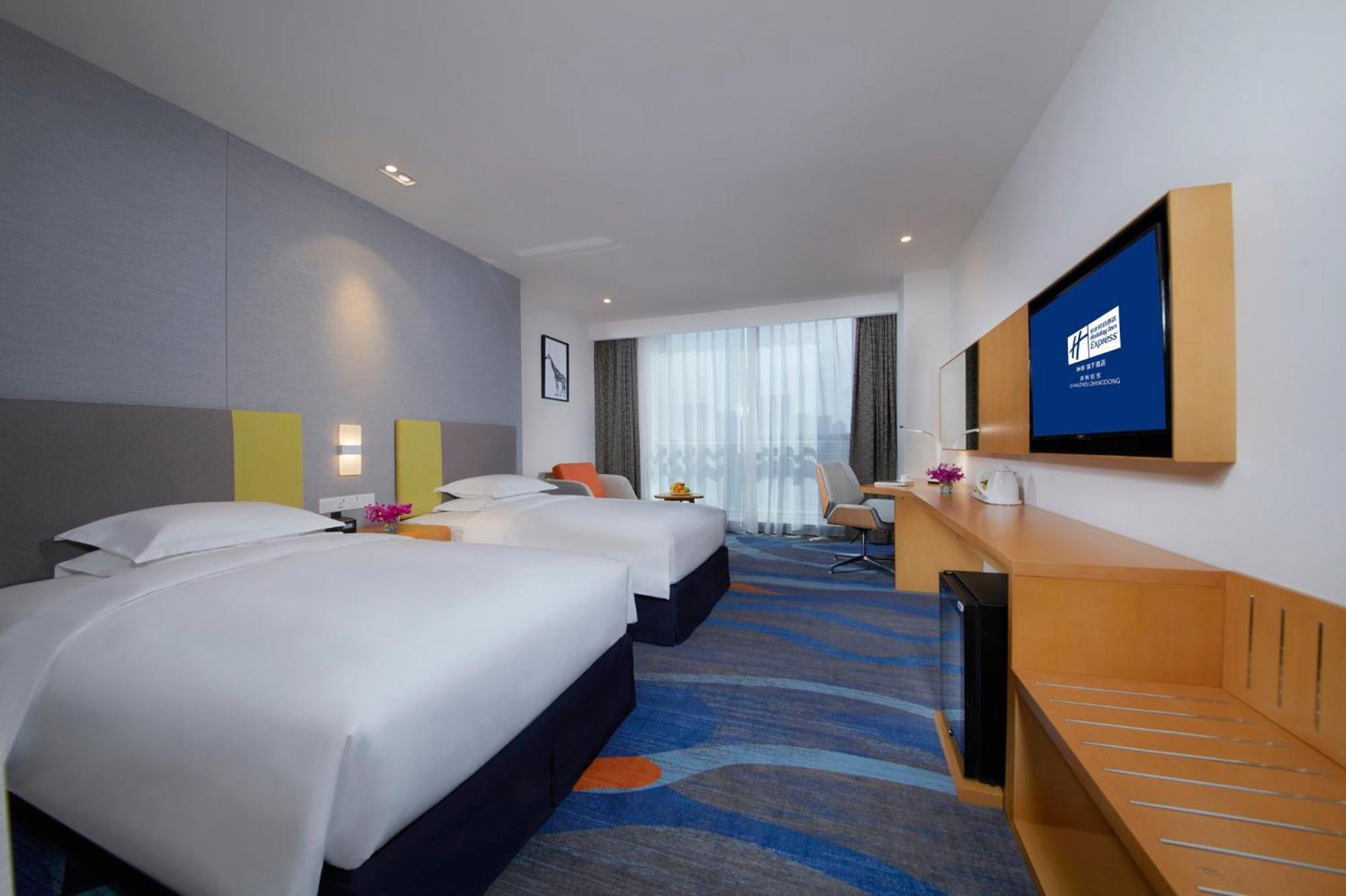 Holiday Inn Express Zhengzhou Zhengdong By Ihg エクステリア 写真