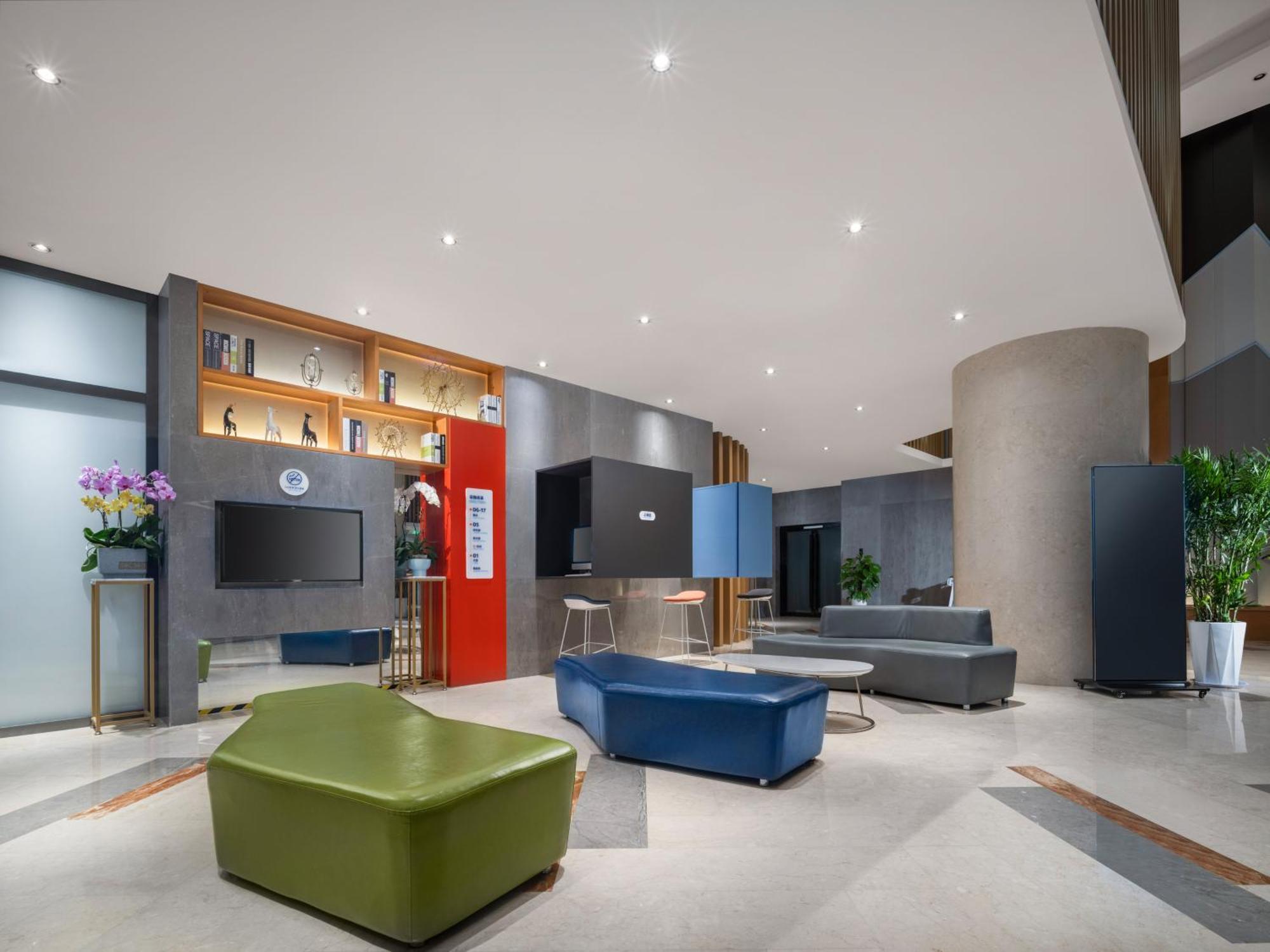 Holiday Inn Express Zhengzhou Zhengdong By Ihg エクステリア 写真