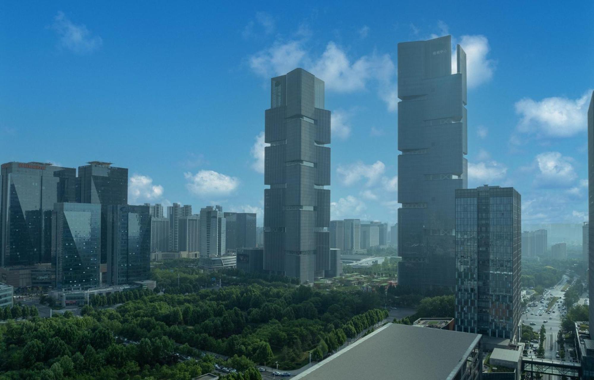 Holiday Inn Express Zhengzhou Zhengdong By Ihg エクステリア 写真
