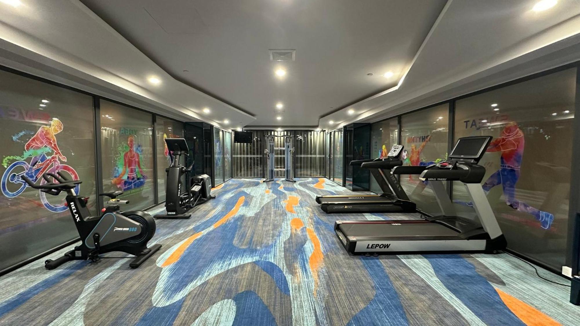 Holiday Inn Express Zhengzhou Zhengdong By Ihg エクステリア 写真