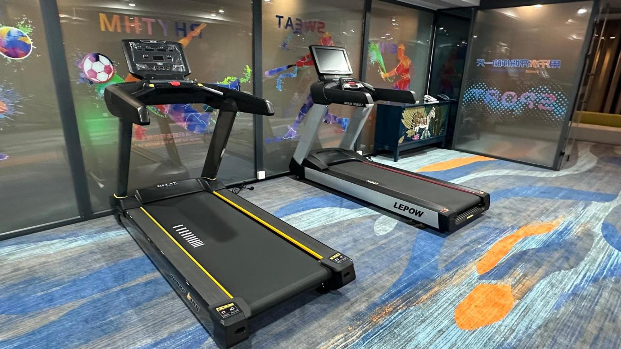 Holiday Inn Express Zhengzhou Zhengdong By Ihg エクステリア 写真