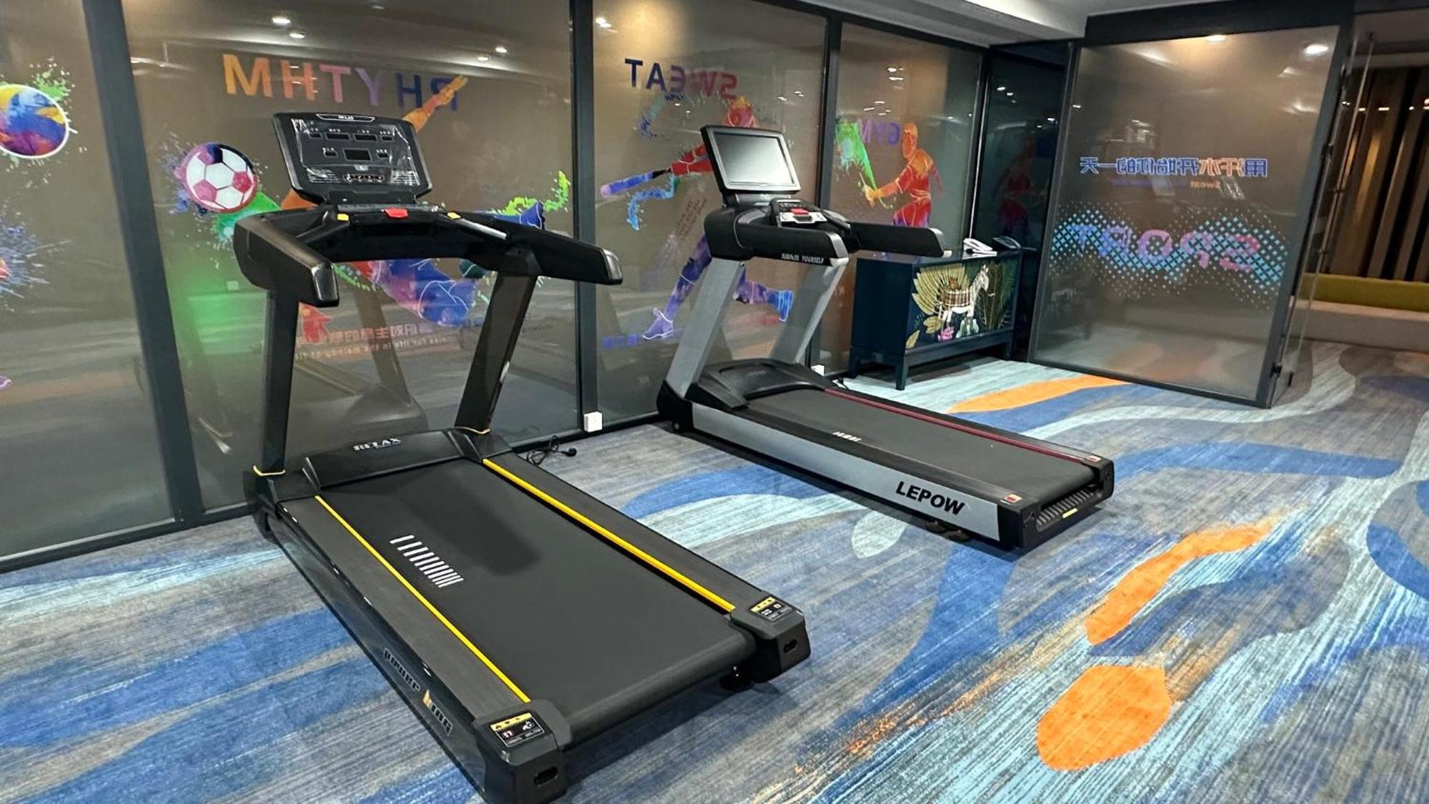 Holiday Inn Express Zhengzhou Zhengdong By Ihg エクステリア 写真